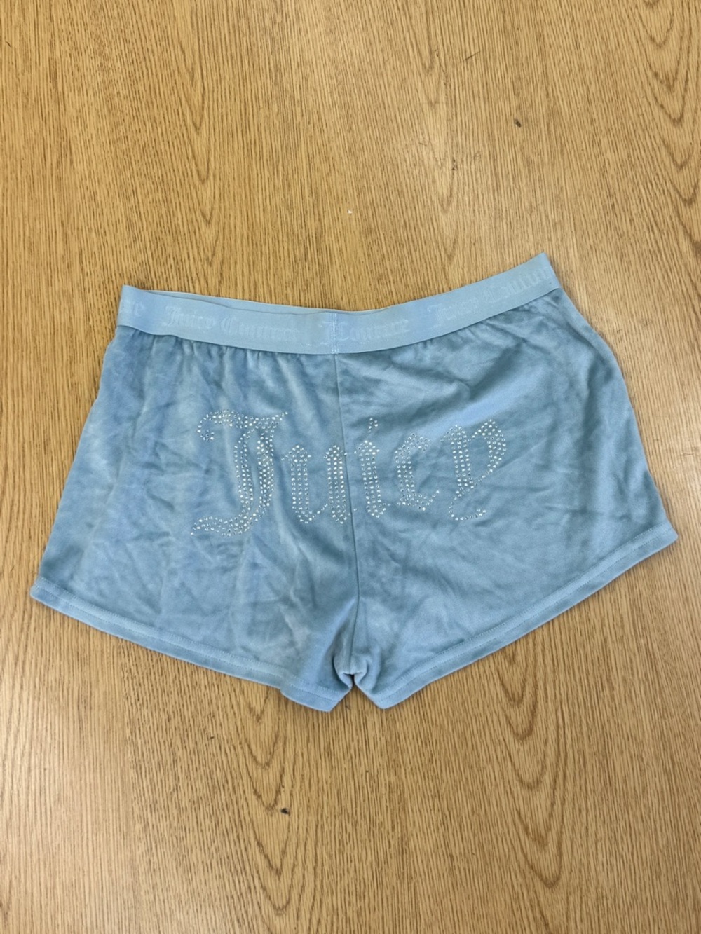 Juicy Couture Powder Blue Rhinestone Back Velour Lounge Shorts Size L